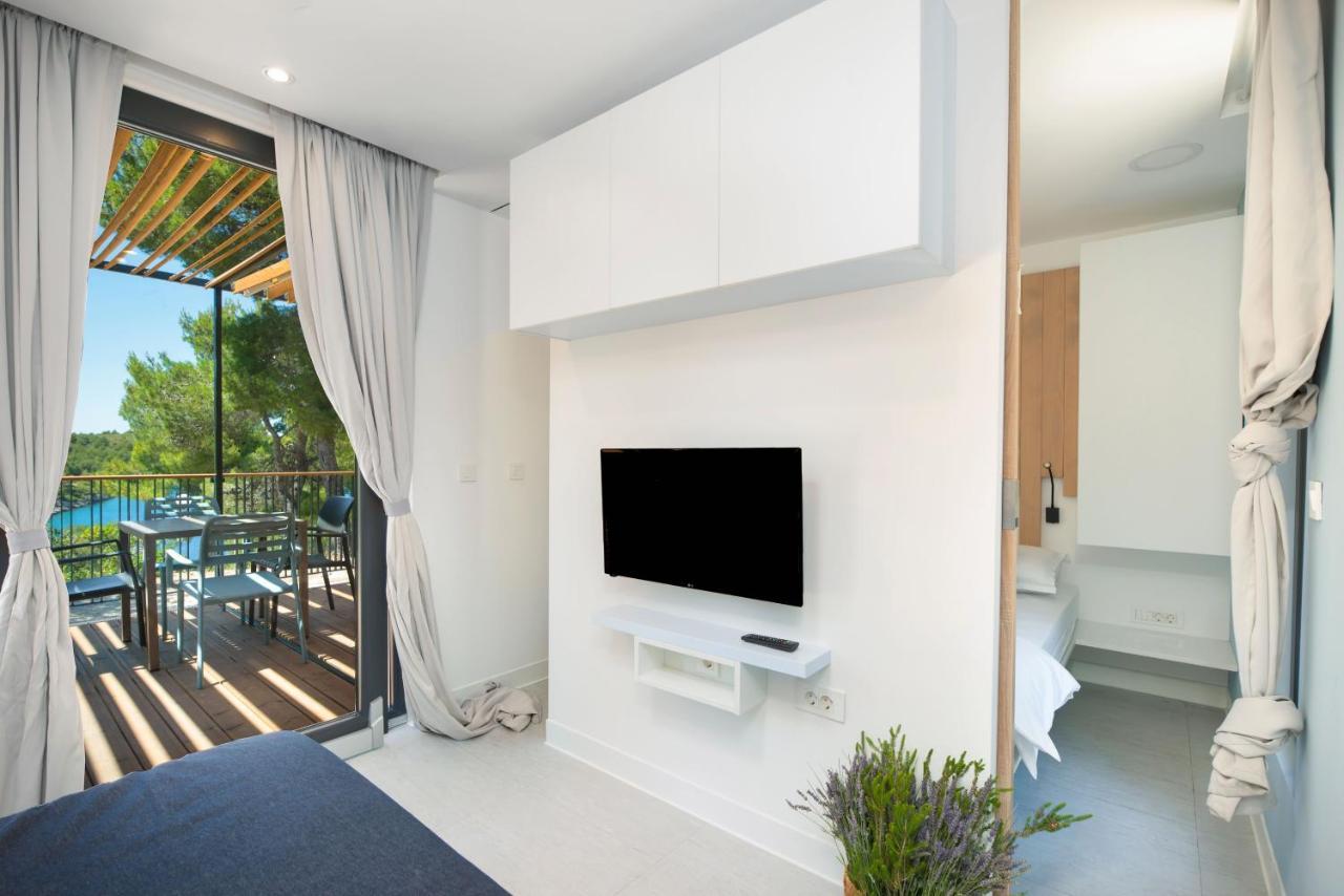 Kamp Vira Mobile Homes Vakantiepark Hvar Town